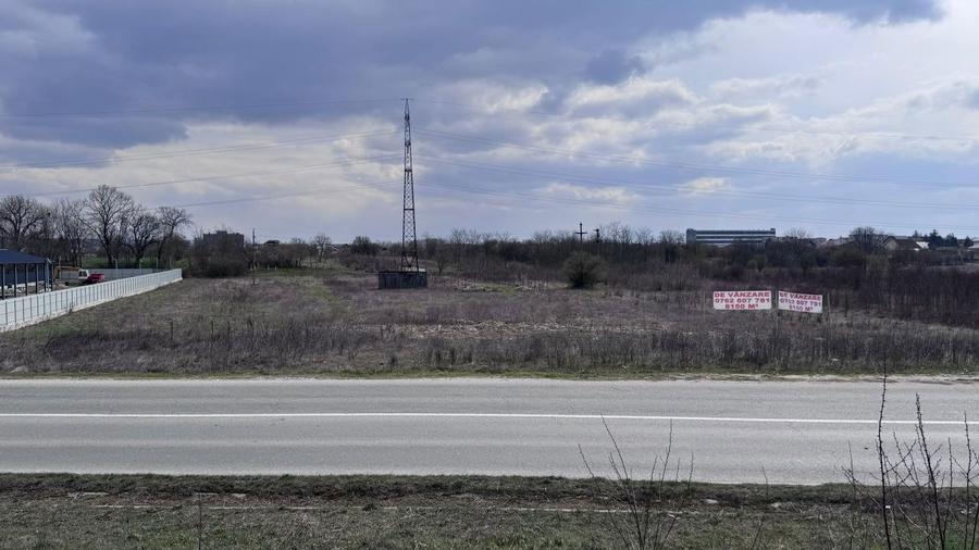 Vand Teren Intravilan 8.150 mp - 2