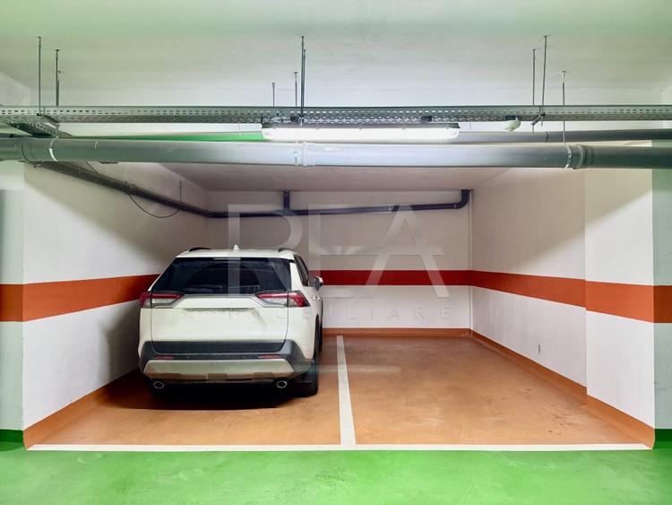 3 camere cu loc de parcare la 10 min Metrou P-ta Victoriei - 15