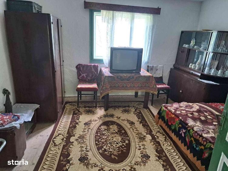 Casă cu 2 camere în Bucium