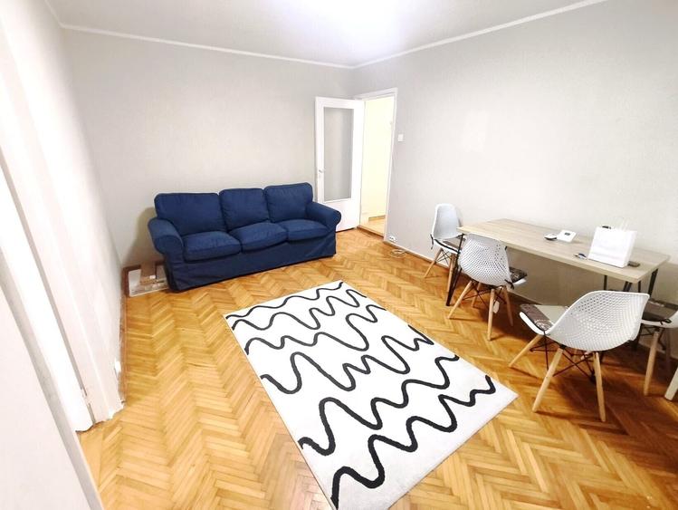 Apartament cu 2 camere semidecomandat, mobilat în Take Ionescu
