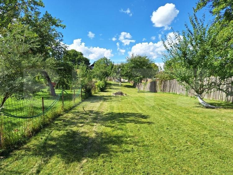 Vanzare Casa in Sacele - Locuinta cu Teren Generos cu Potential -de Renovat - 1