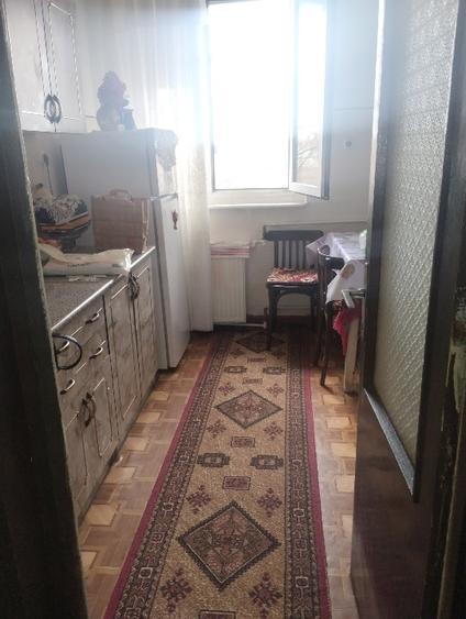 Vând apartament 2 camere - 1