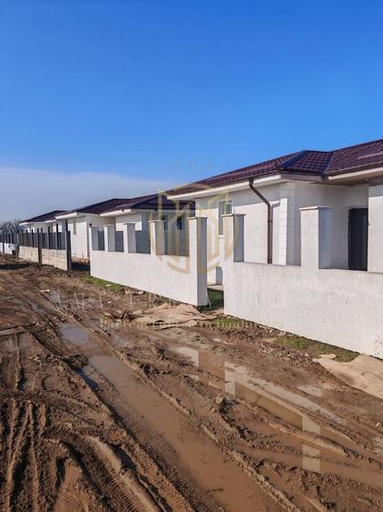 Casa Berceni intrare Vidra - 3