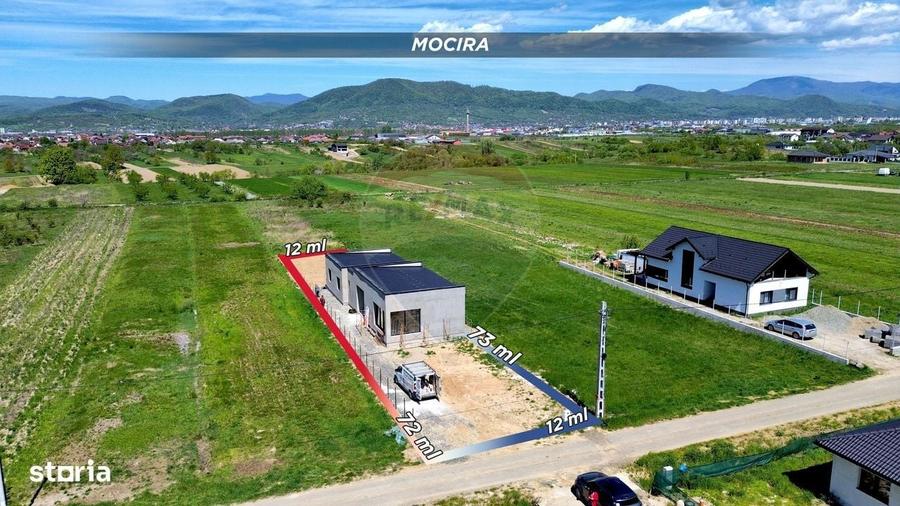 Casă cu 4 camere cu Teren 900 Mp în Recea