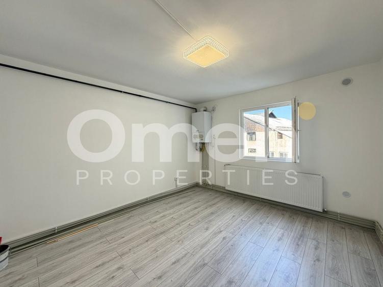 Garsoniera renovata, etaj intermediar, zona Pietei Izvoare - 1