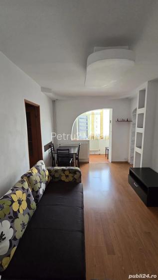 Vand apartament 2 camere in Bacau