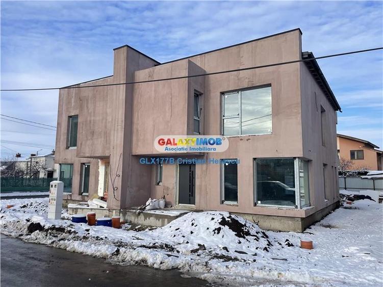 Vila P+1 cu Pompa de caldura ,Panouri Fotovoltaice si Baterie Stocare - 1