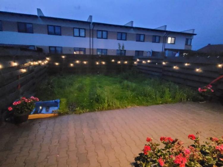 Inchiriez casa noua, mobilata, ideala pentru o familie in cautare de liniste, confort & stil, ZN - 10