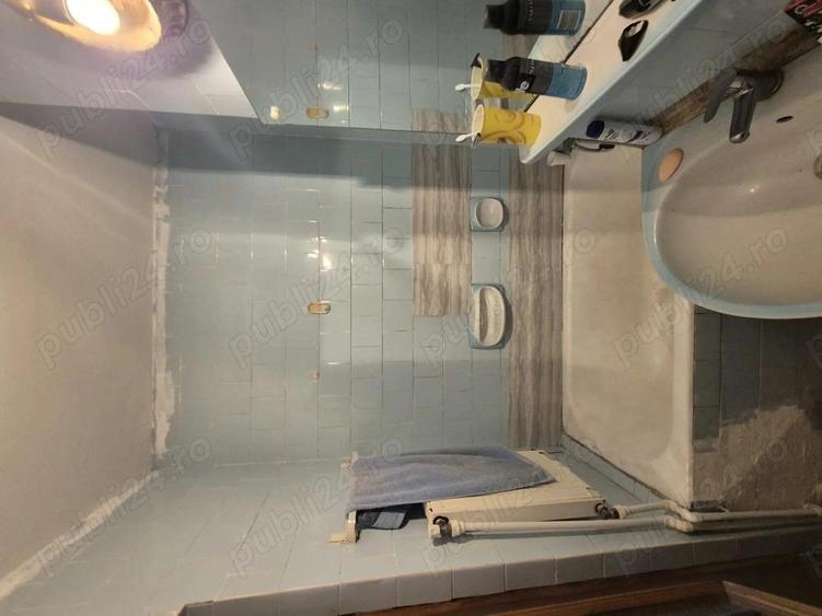 Vand apartament 2 camere Micro 1 - 1