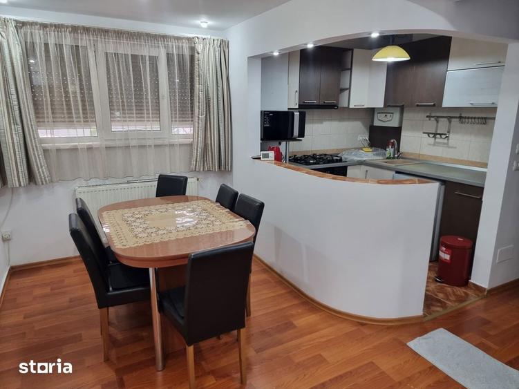 Ofer spre i^nchiriere apartament cu 3 camere zona Rahova - 5