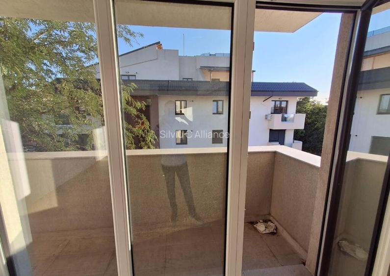 Aparatorii Patriei Metrou - 2 camere cu 3 balcoane - acte gata