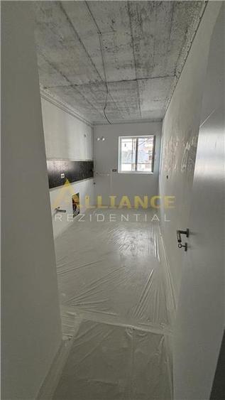 Garsoniera moderna bloc nou cu incalzire in pardoseala langa metrou - 3