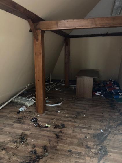 Vand casa P+M cu 4 cam.in zona 7 Noi. - 4