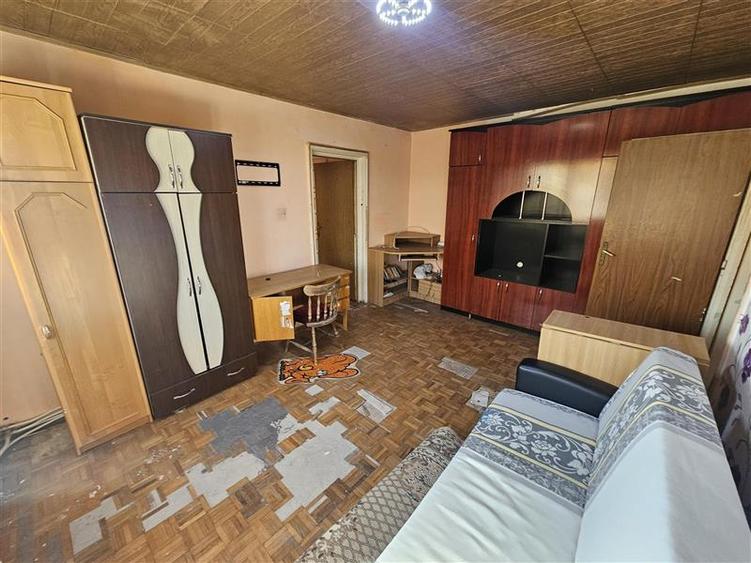 Resita, 2 Cam. Cf. 1, Micro 1 - 2