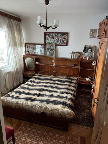 Vand Apartament 4 csmere, zona Cina - 14