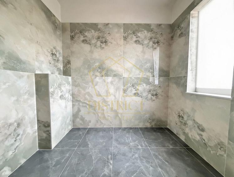 Duplex despartit prin camera tehnica, 5 camere, asfalt | Giarmata Vii - 7