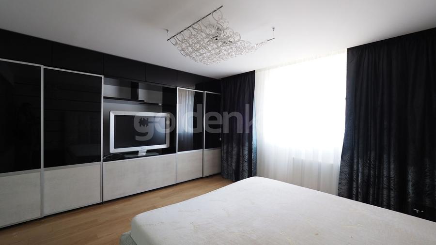 Penthouse duplex insorit cu 4 camere, inaltime living 6m, orientat sud - 12