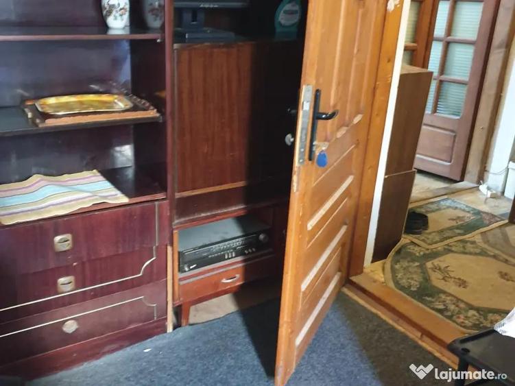 Inchiriere camera in vila - 2