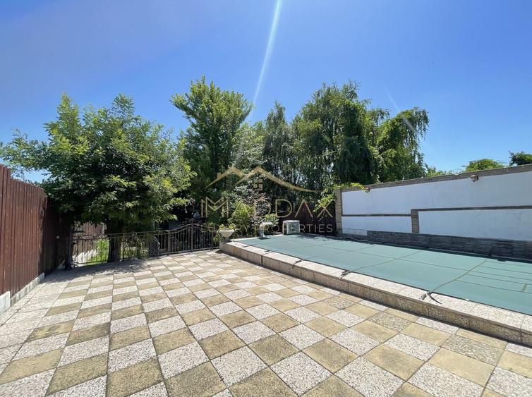 Casă individuală cu 7 camere cu Piscina în Balotești