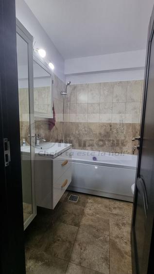 Apartament cu 4 camere - etaj 2/3 - Rediu - Casablanca - 135000 euro - 11