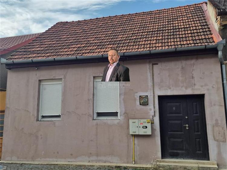 Resita Casa Zona Catedrala Muncitoresc - 1