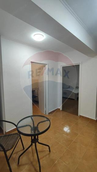 De inchiriat apartament 3 camere spatios etaj 1 Splaiul Crisanei - 7