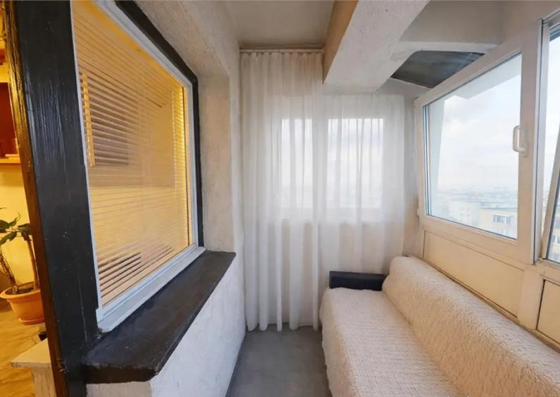 Garsoniera urbana,potential apreciabil,in bloc apartamente,C - 3