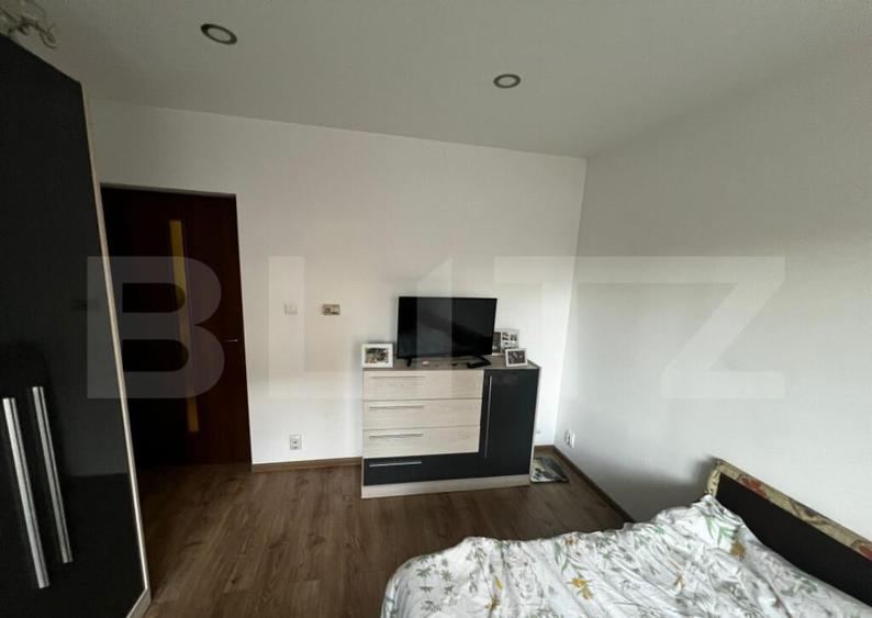 Apartament 1 camera renovat, 35 mp, parter Unirii Reghi - 2