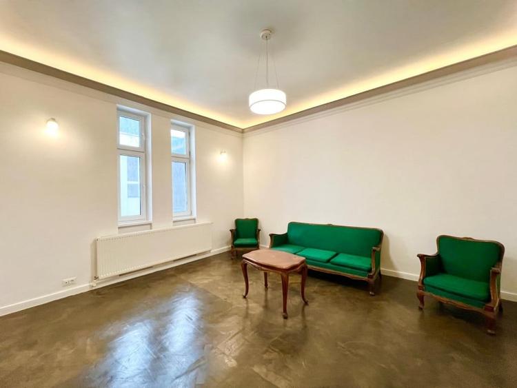 SPATIU DEOSEBIT VILA / PARTIAL MOBILAT SI UTILAT - 9