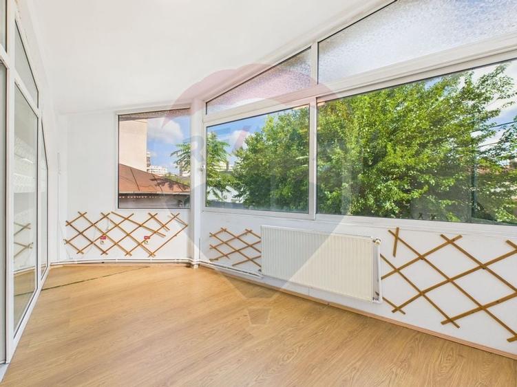 Vila de inchiriat  Vatra Luminoasa, spatiu comercial sau birouri - 13