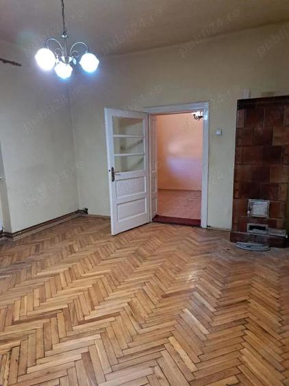 Casa de vanzare 3 camere , zona Titulescu , 80 mp , 5 ARI teren , 110.000 euro neg. - 14