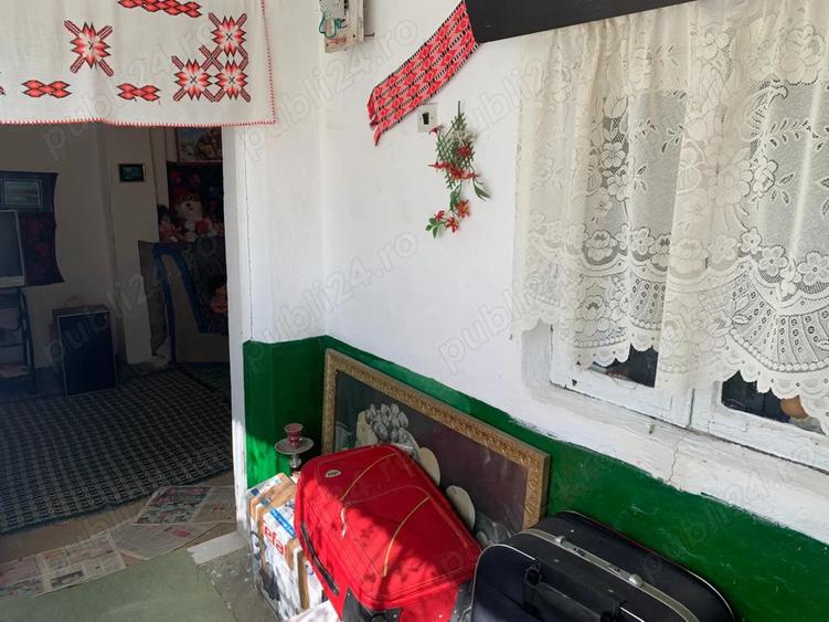 Casa batraneasca+ curte 500mp - 8