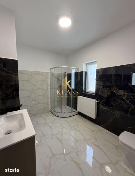 Casă cu 5 camere cu Teren 500 Mp în Corbeanca