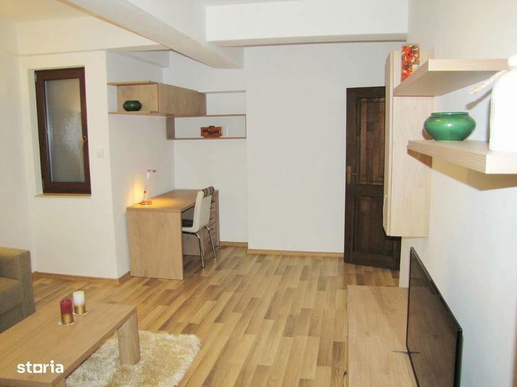 Dau in chirie apartament decomandat 2 camere bloc nou-zona D.Cantemir - 3