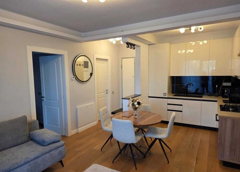 Apartament de 2 camere, parcare, bloc nou, langa Piata Constitutiei - 2