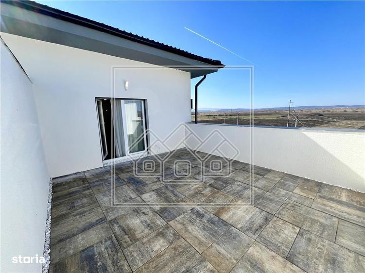 Ap decomandat de lux, cu 2 camere si 2 terase mari, bloc nou, cu lift - 10