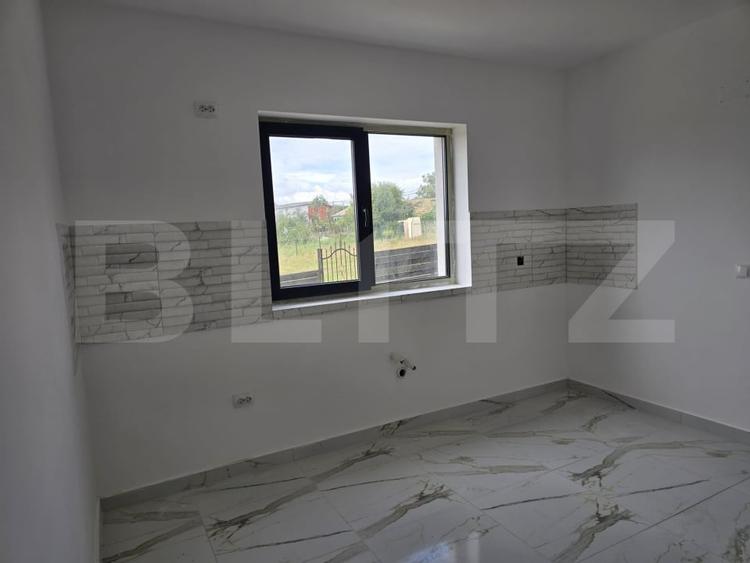 Casa 5 camere 160 mp utili, 500 mp teren, zona Dumesti - 2