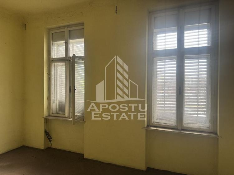 Casă individuală &icirc;n zona Modern - 9