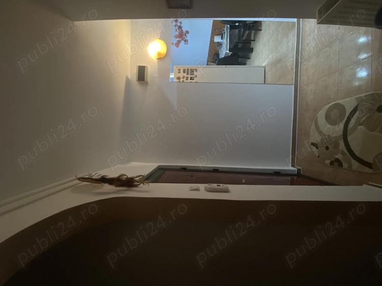 DE VANZARE: Apartament 3 camere Zarnesti - 6