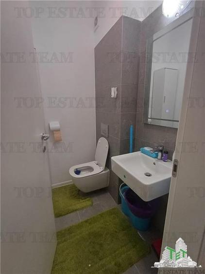 Apartament cu 3 camere semidecomandat, mobilat în Chitila