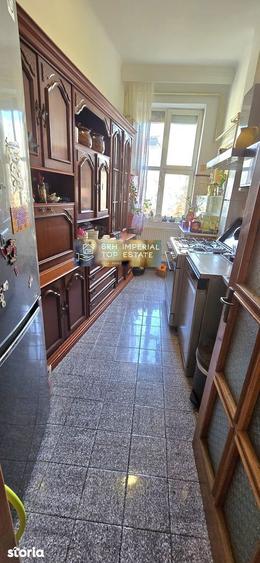 Apartament 4 camere de vanzare Parter Inalt(fizic Etaj 1) Pia?a Ovidiu - 2