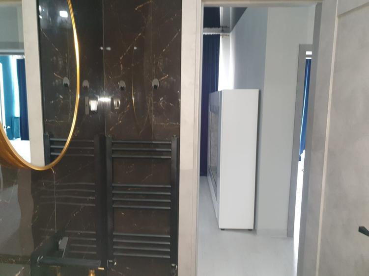 Mamaia Nord 2 camere decomandate - 1