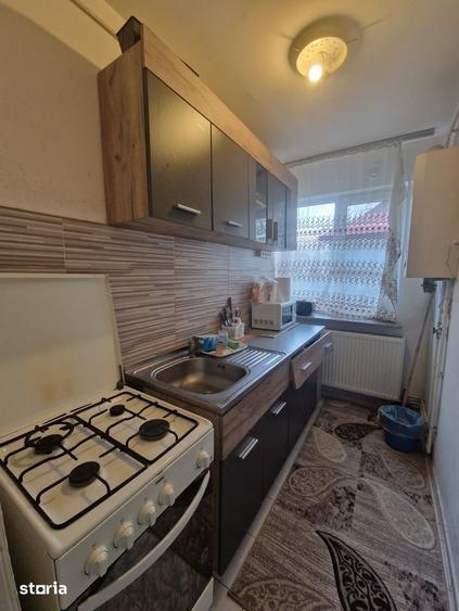 Apartament cu 2 camere semidecomandat în Gării