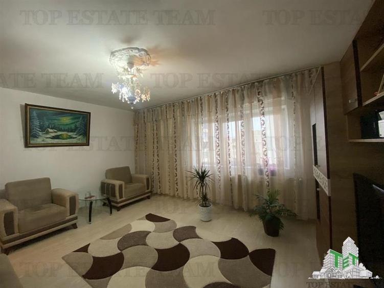 Apartament 3 camere,  balcon, de vanzare, Nerva Traian - 2