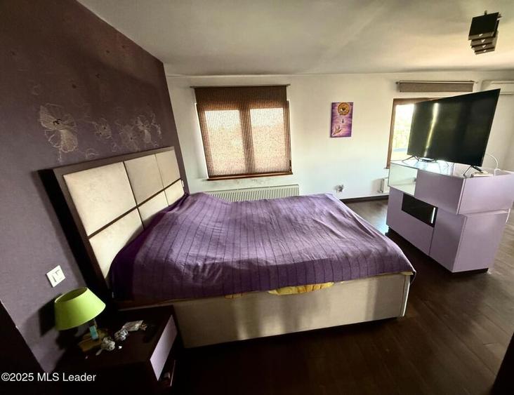 Casa Mogosoaia cu livada, crama si terasa - 23