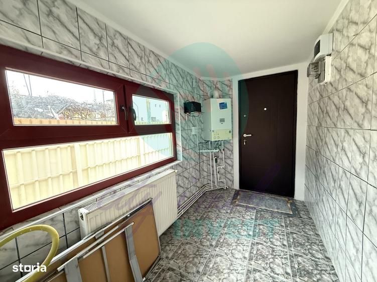 Casă cu 2 camere decomandat cu Teren 102 Mp în Vatra Luminoasă