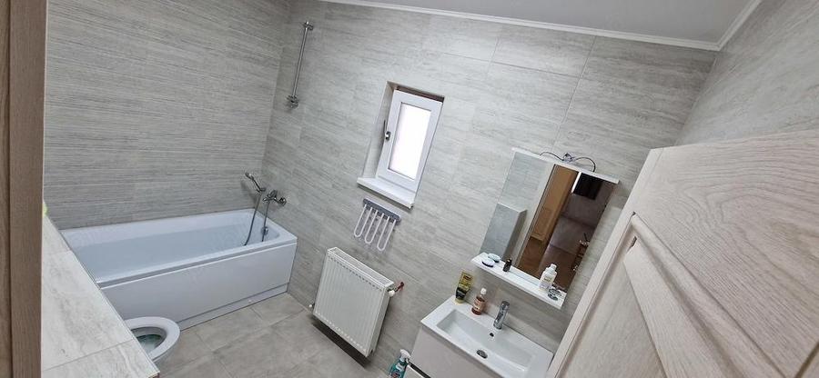 Inchiriere casa 3 dormitoare + curte generoasa - 3