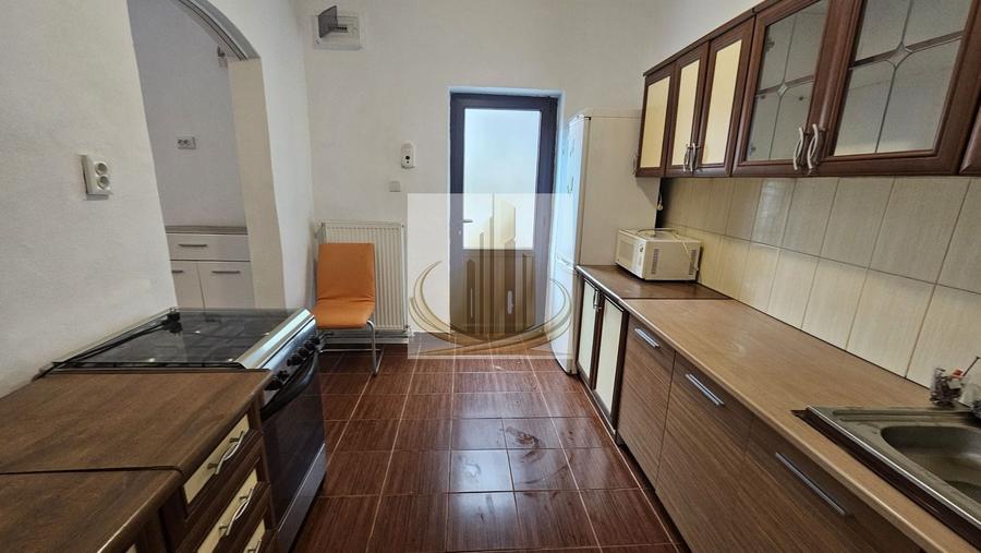 Apartament cu 2 camere de vânzare  la casa in curte comuna - 8