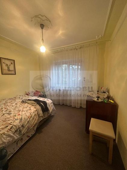 APARTAMENT 3 CAM  DECOMANDAT SF LAZAR LANGA  AMAZON LIBER - 7