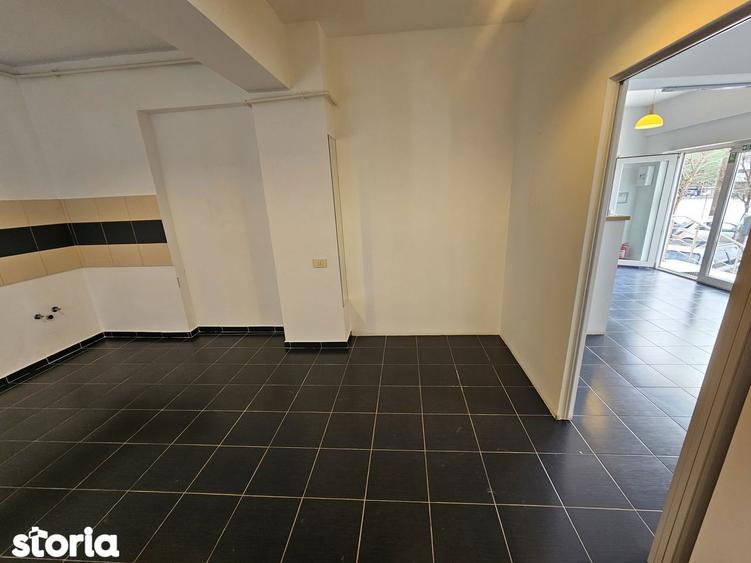 Spațiu comercial, de 64 mp, în Chiajna